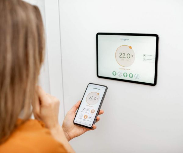 Smart-Thermostats-and-Digital-Controls